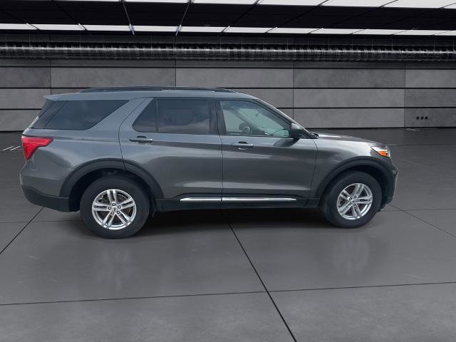 Certified 2023 Ford Explorer XLT w/ Class IV Trailer Tow Package AWD/4WD image 17