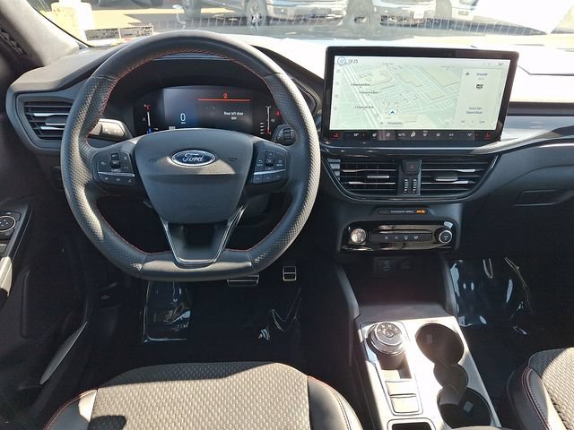 Certified 2023 Ford Escape ST-Line w/ Tech Pack #1 AWD/4WD image 11