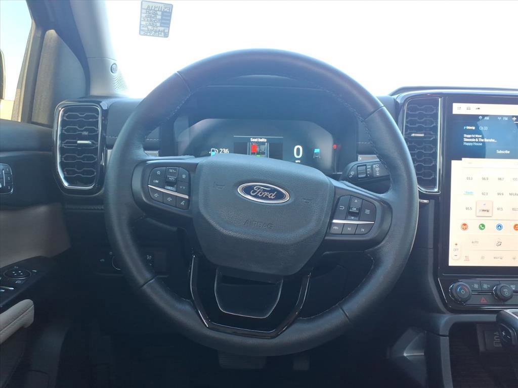 Certified 2024 Ford Ranger Lariat w/ Trailer Tow Package image 19