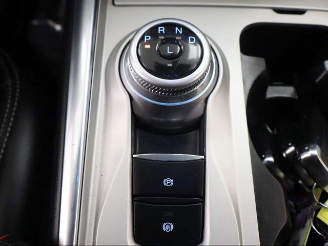 Certified 2023 Ford Explorer XLT w/ Equipment Group 202A RWD image 19