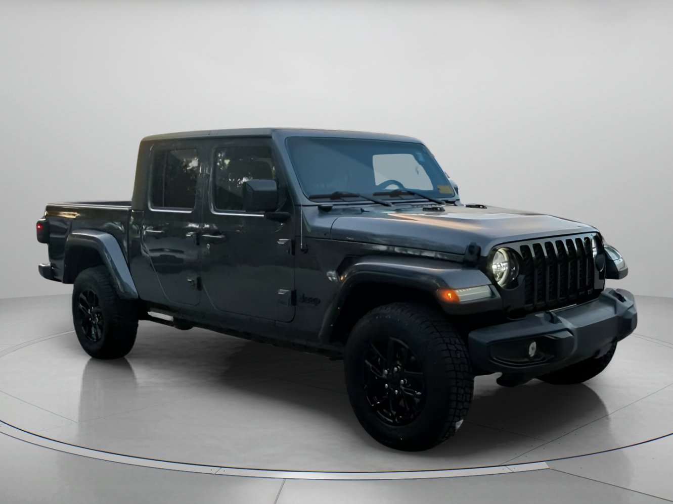 Used 2022 Jeep Gladiator Sport AWD/4WD image 2