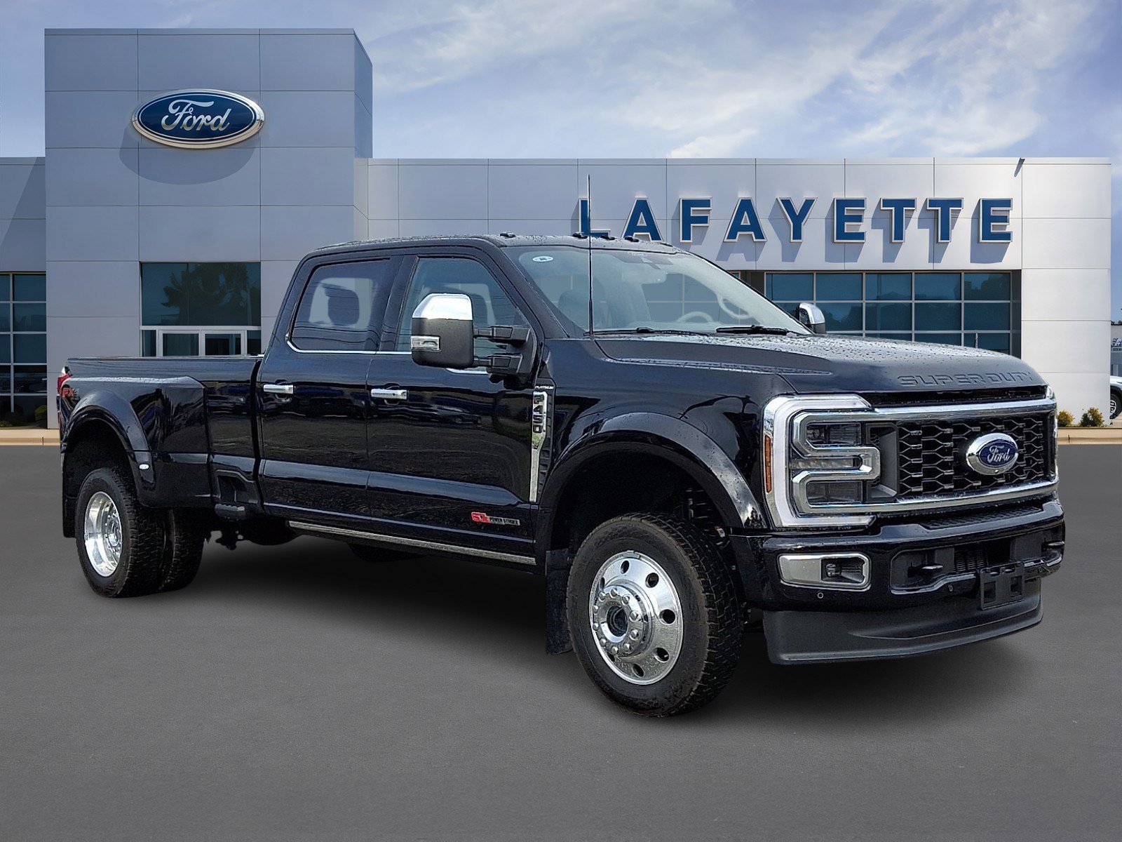 Certified 2026 Ford F450 Platinum w/ Platinum Plus Package