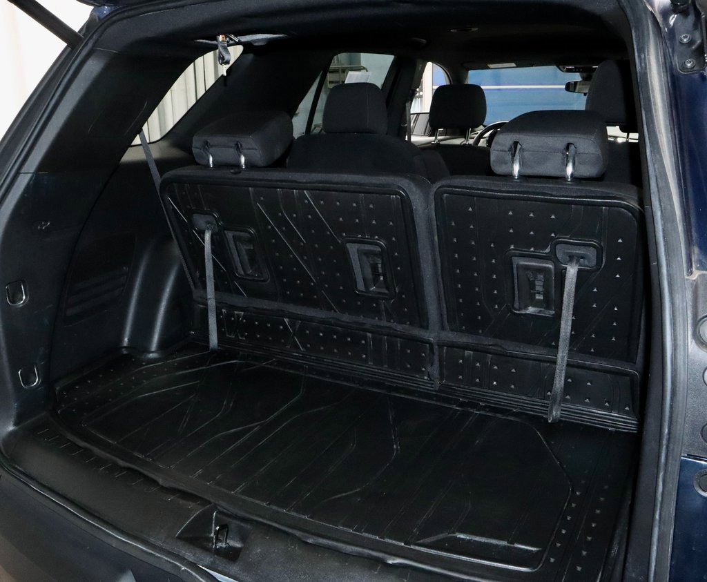 Used 2023 Chevrolet Traverse LT image 14