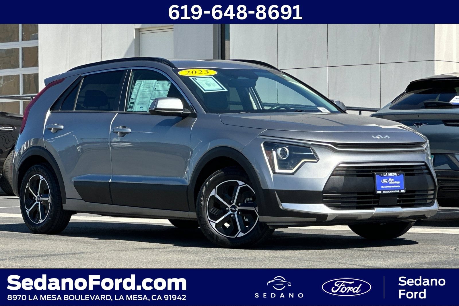 Used 2023 Kia Niro EX FWD image 1