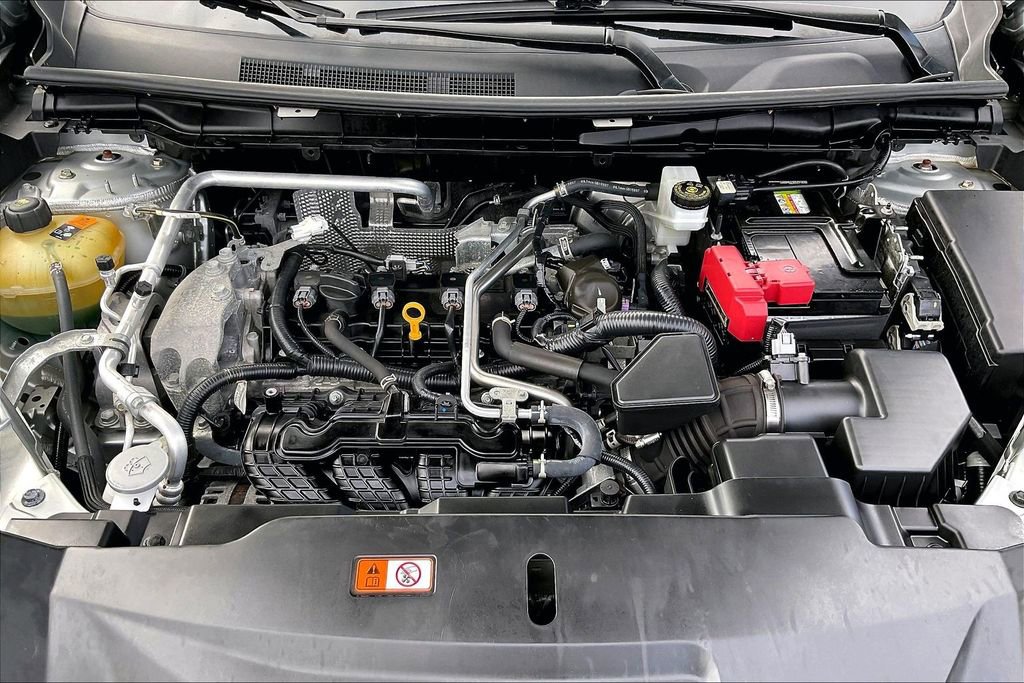 Used 2023 Mitsubishi Outlander SEL AWD/4WD image 9