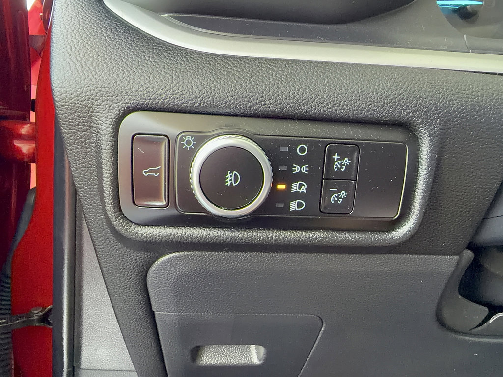 Certified 2023 Ford Explorer XLT w/ Equipment Group 202A RWD image 29