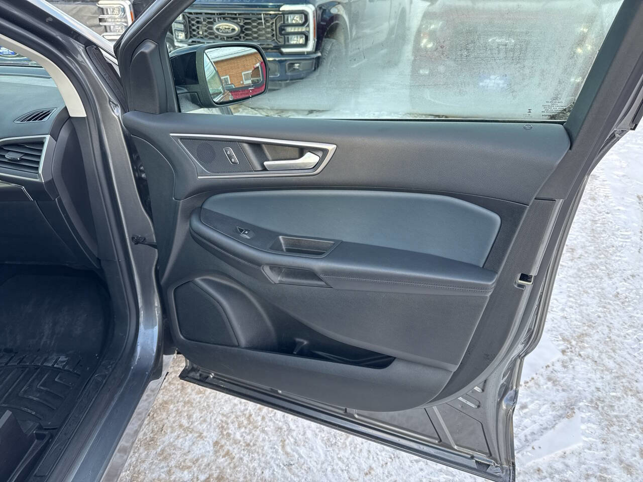 Certified 2022 Ford Edge SEL w/ Sport Appearance Package image 46