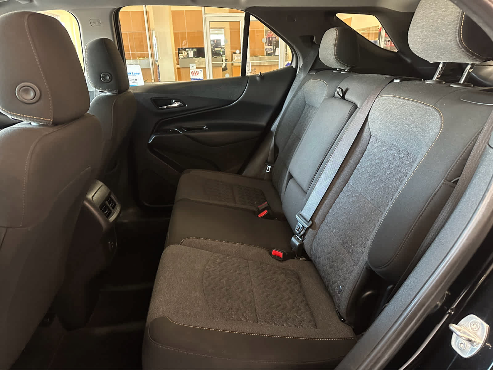 Used 2022 Chevrolet Equinox LT AWD/4WD image 37