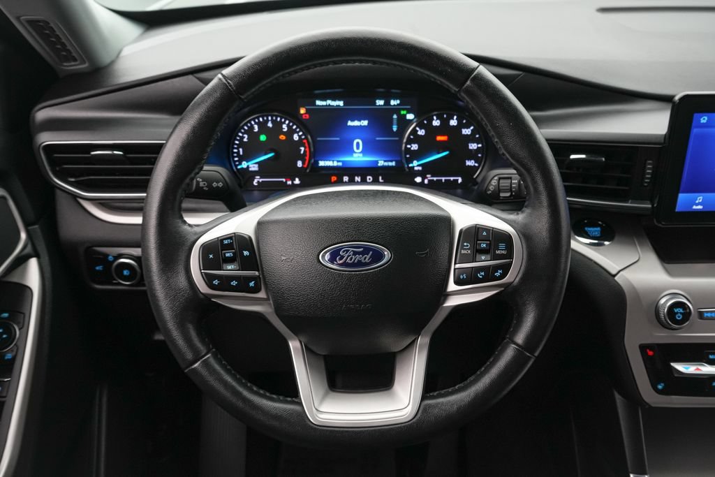 Certified 2023 Ford Explorer XLT w/ Equipment Group 202A AWD/4WD image 13