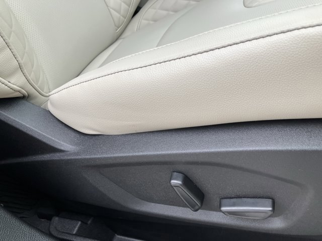 Certified 2024 Ford Edge Titanium w/ Equipment Group 301A image 20