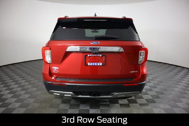 Certified 2024 Ford Explorer XLT w/ Equipment Group 202A AWD/4WD image 6