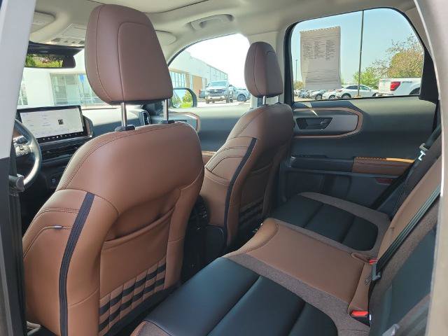 Certified 2025 Ford Bronco Sport Outer Banks w/ Outer Banks Tech Package+ AWD/4WD image 30