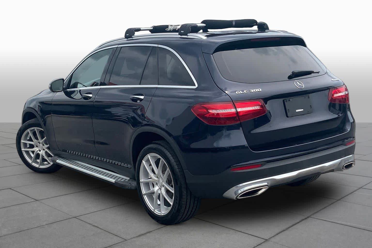 Used 2019 Mercedes-Benz GLC 300 4MATIC image 11
