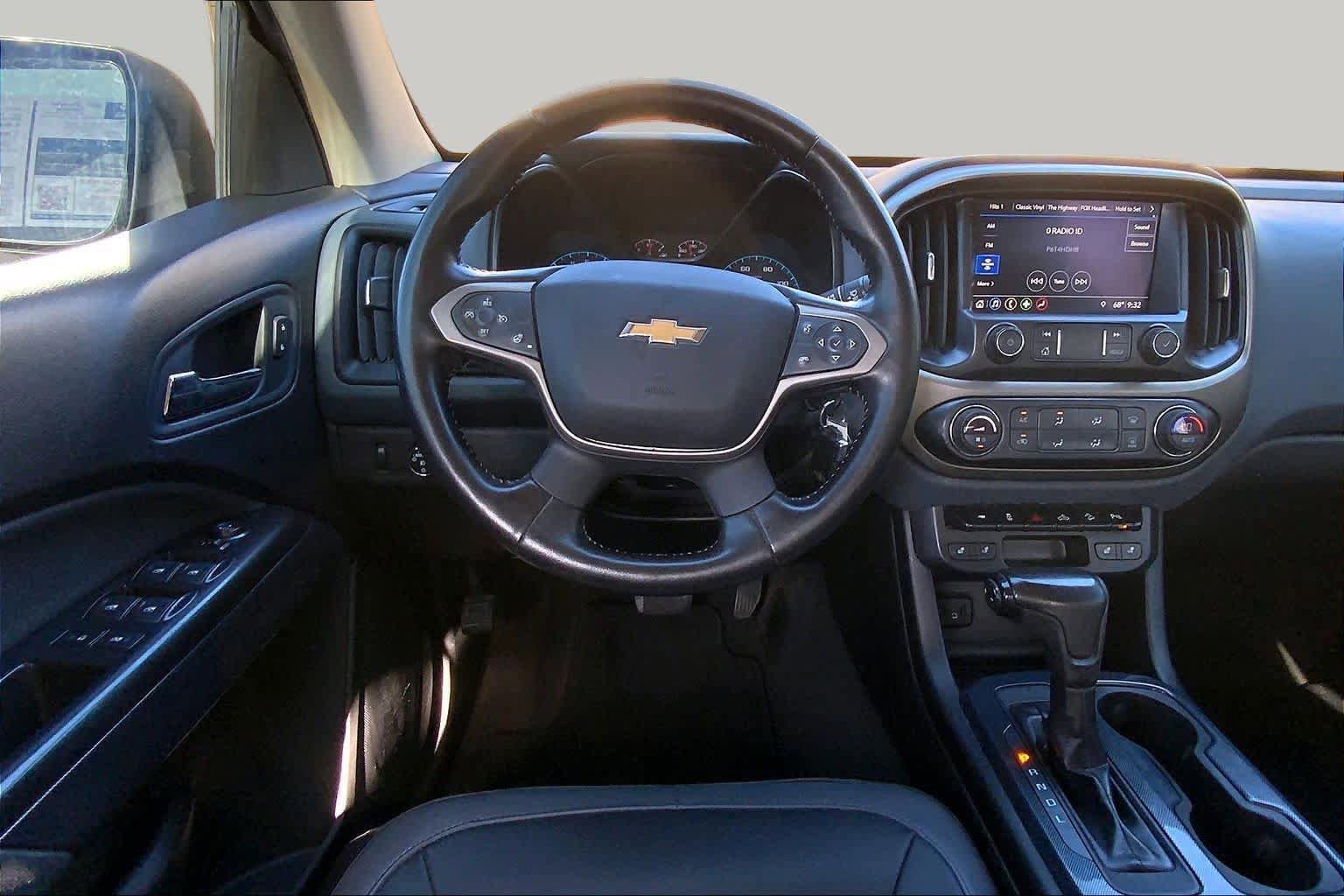 Used 2020 Chevrolet Colorado Z71 RWD image 6