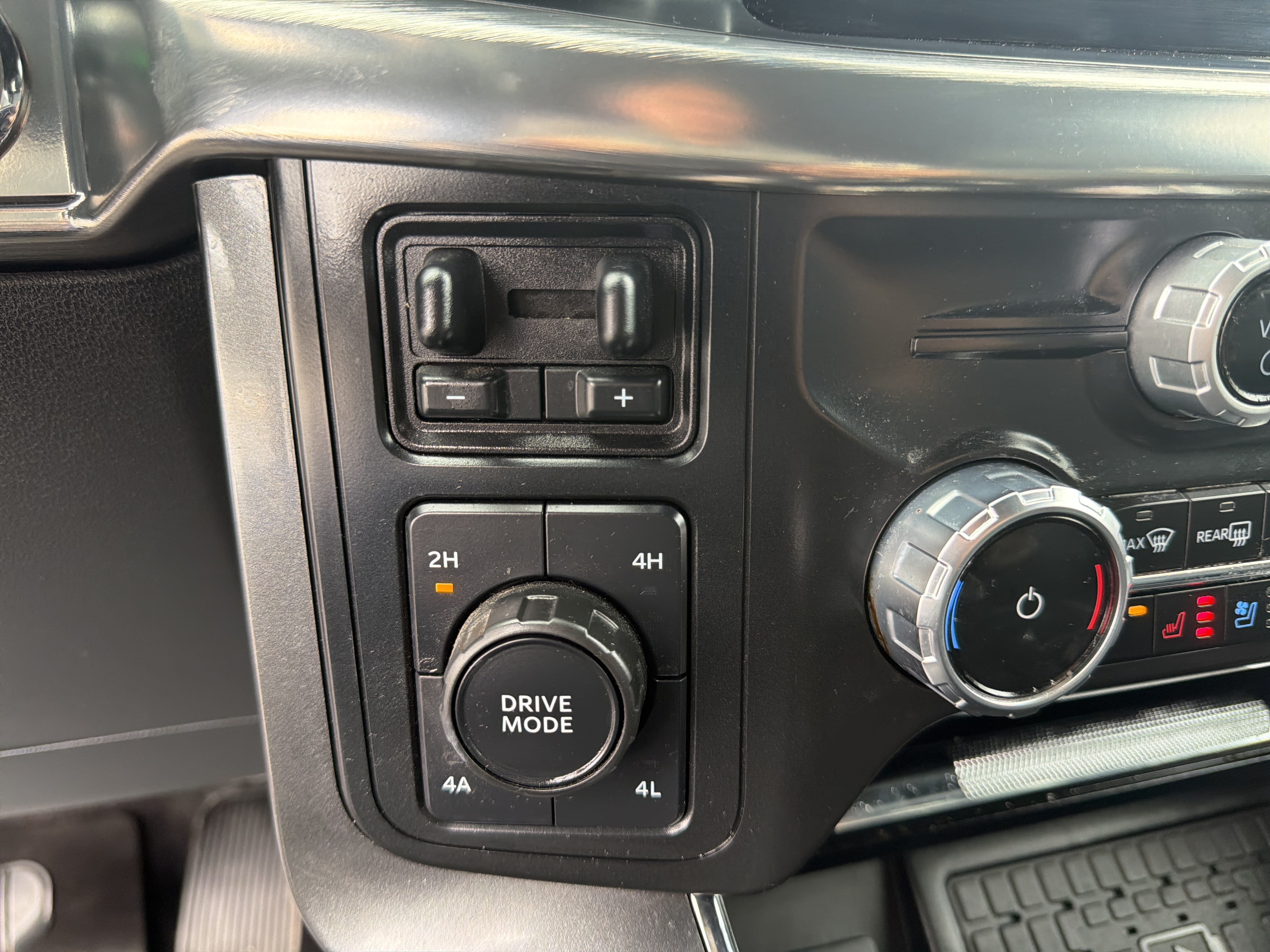 Certified 2023 Ford F150 Lariat w/ Equipment Group 502A High AWD/4WD image 50