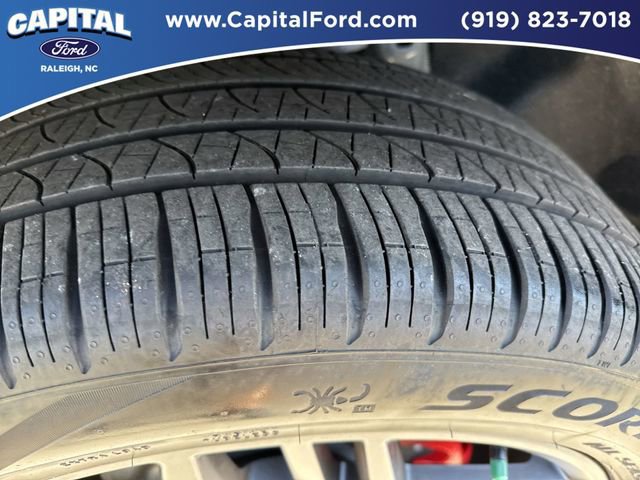 Certified 2025 Ford Explorer ST-Line w/ Premium Package image 14