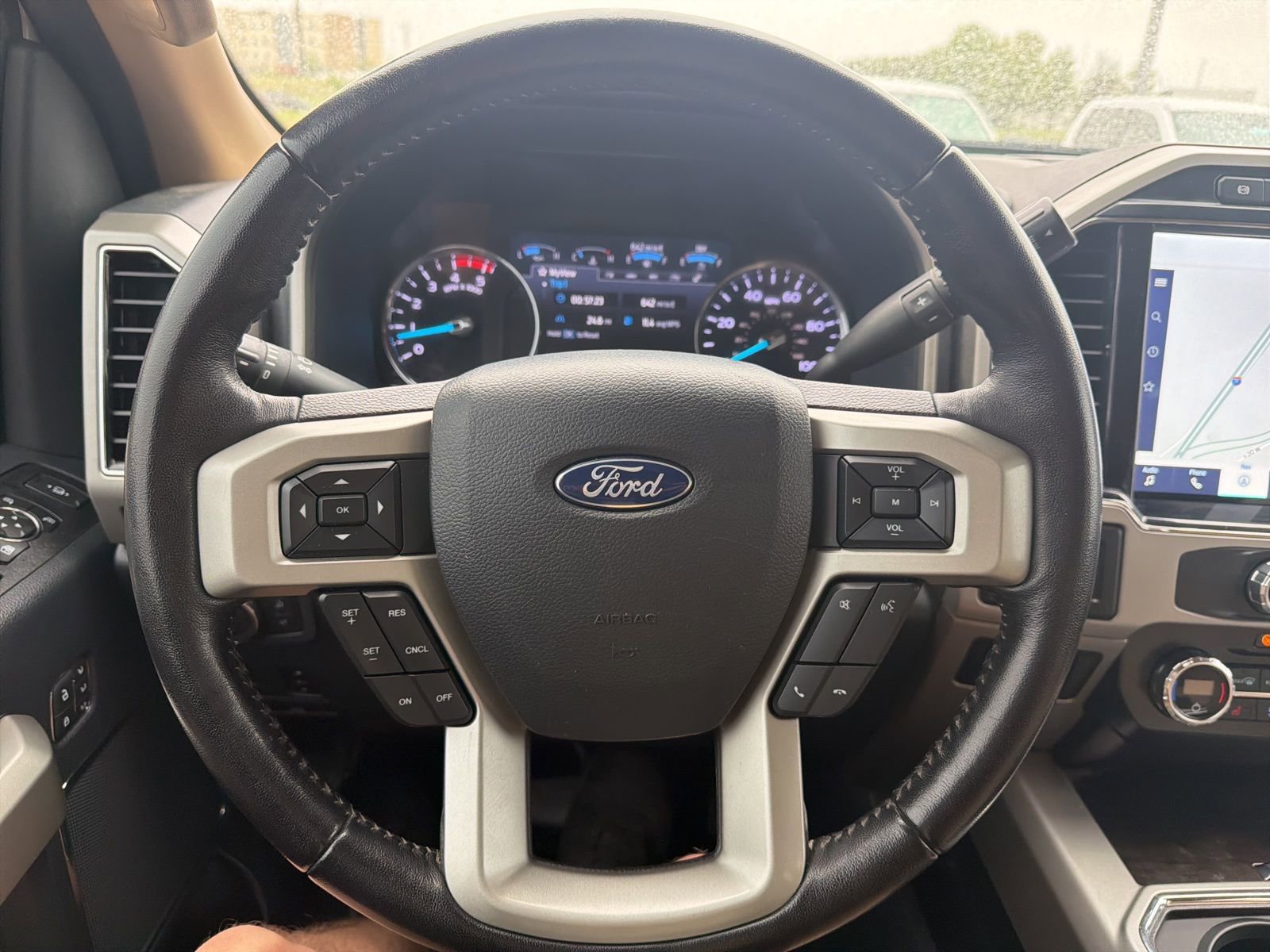 Certified 2022 Ford F350 Lariat w/ Lariat Ultimate Package AWD/4WD image 24
