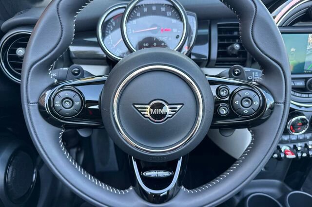 Used 2020 MINI Cooper S image 20