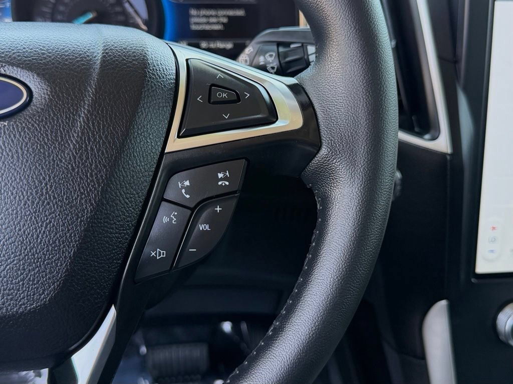 Certified 2024 Ford Edge SEL w/ Convenience Package AWD/4WD image 25