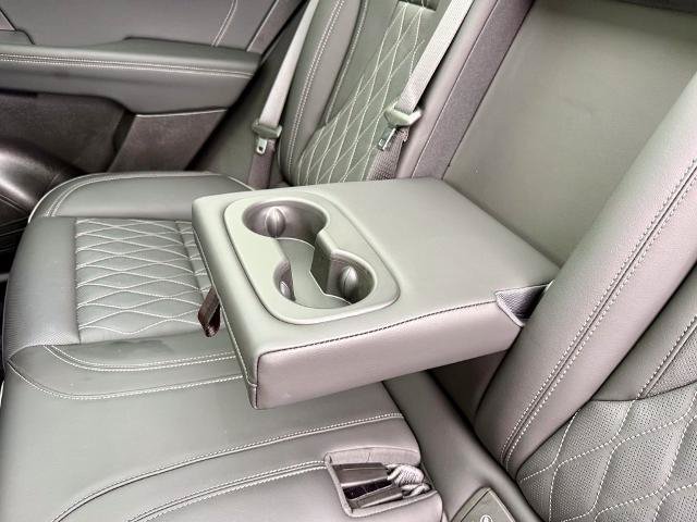 Used 2023 Buick Envision Avenir AWD/4WD image 37