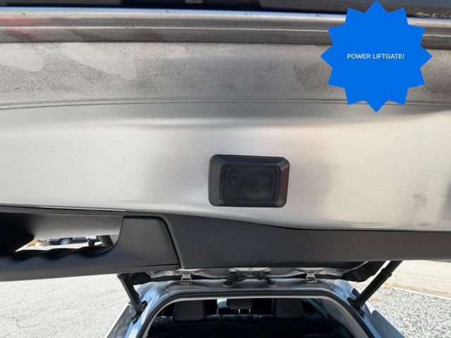 Used 2020 Toyota RAV4 XLE Premium FWD image 28