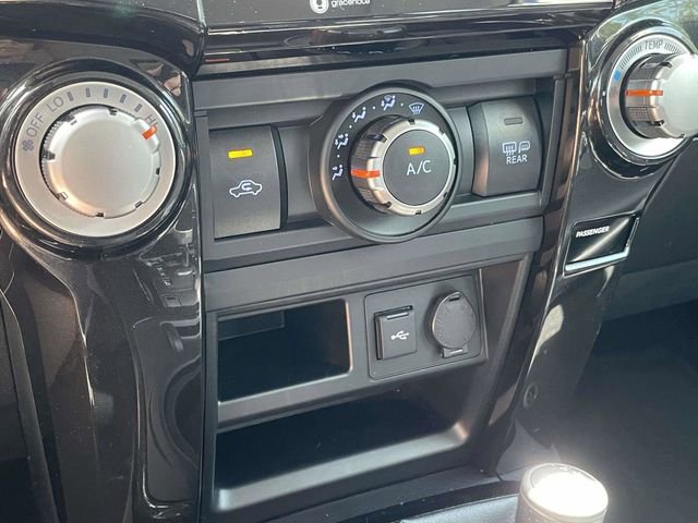 Used 2024 Toyota 4Runner TRD Off-Road Premium w/ Moonroof Package AWD/4WD image 13
