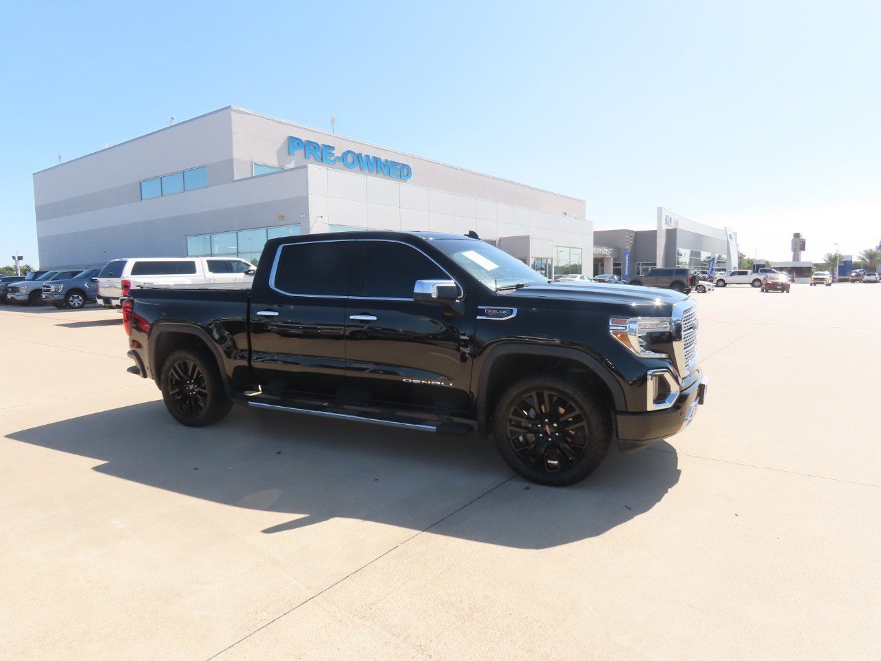 Used 2021 GMC Sierra 1500 Denali w/ Driver Alert Package II AWD/4WD image 7