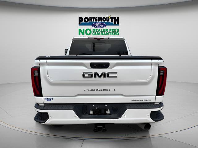 Used 2025 GMC Sierra 3500 Denali Ultimate w/ Snow Plow Prep/Camper Package AWD/4WD image 16