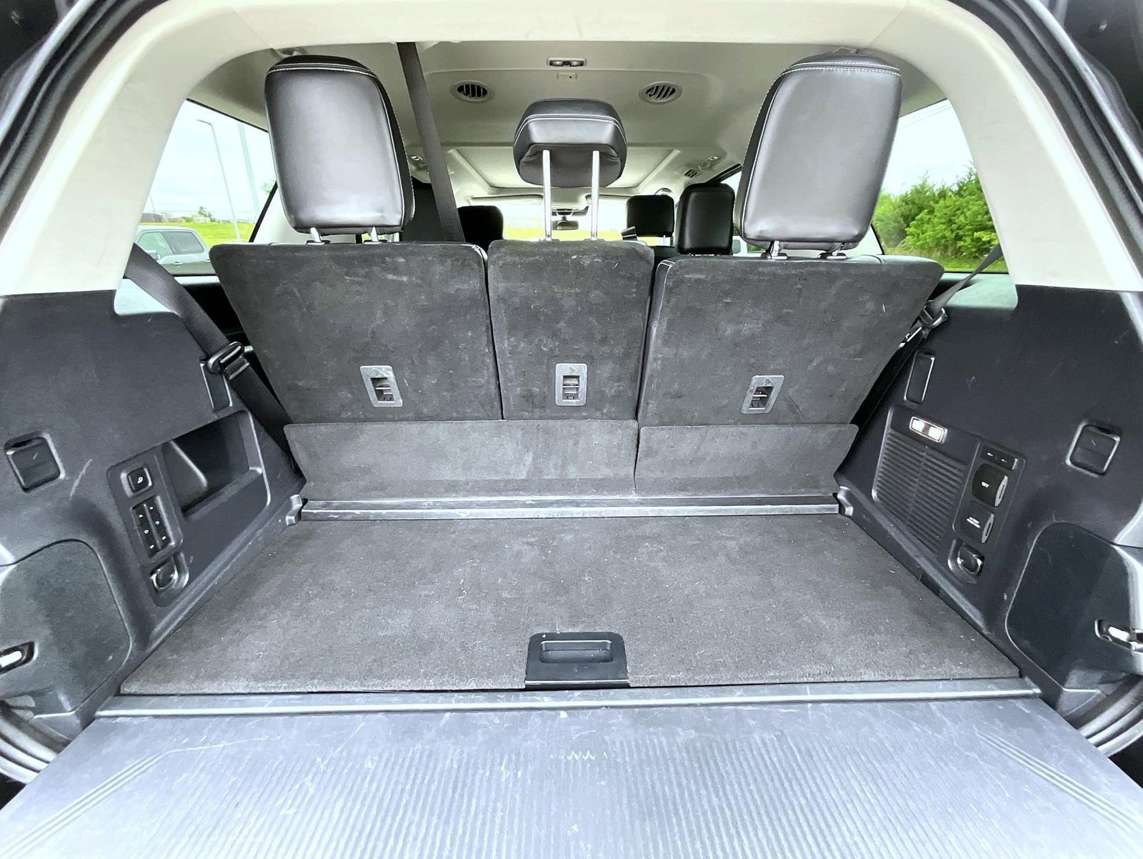 Certified 2025 Ford Expedition Platinum AWD/4WD image 25