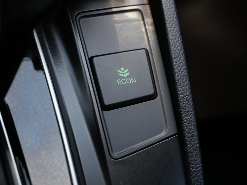 Used 2018 Honda CR-V Touring image 36