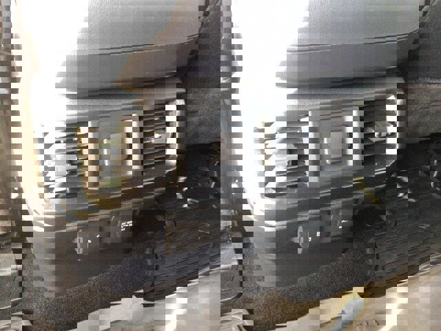 Certified 2022 Ford F150 XLT w/ Equipment Group 302A High image 20