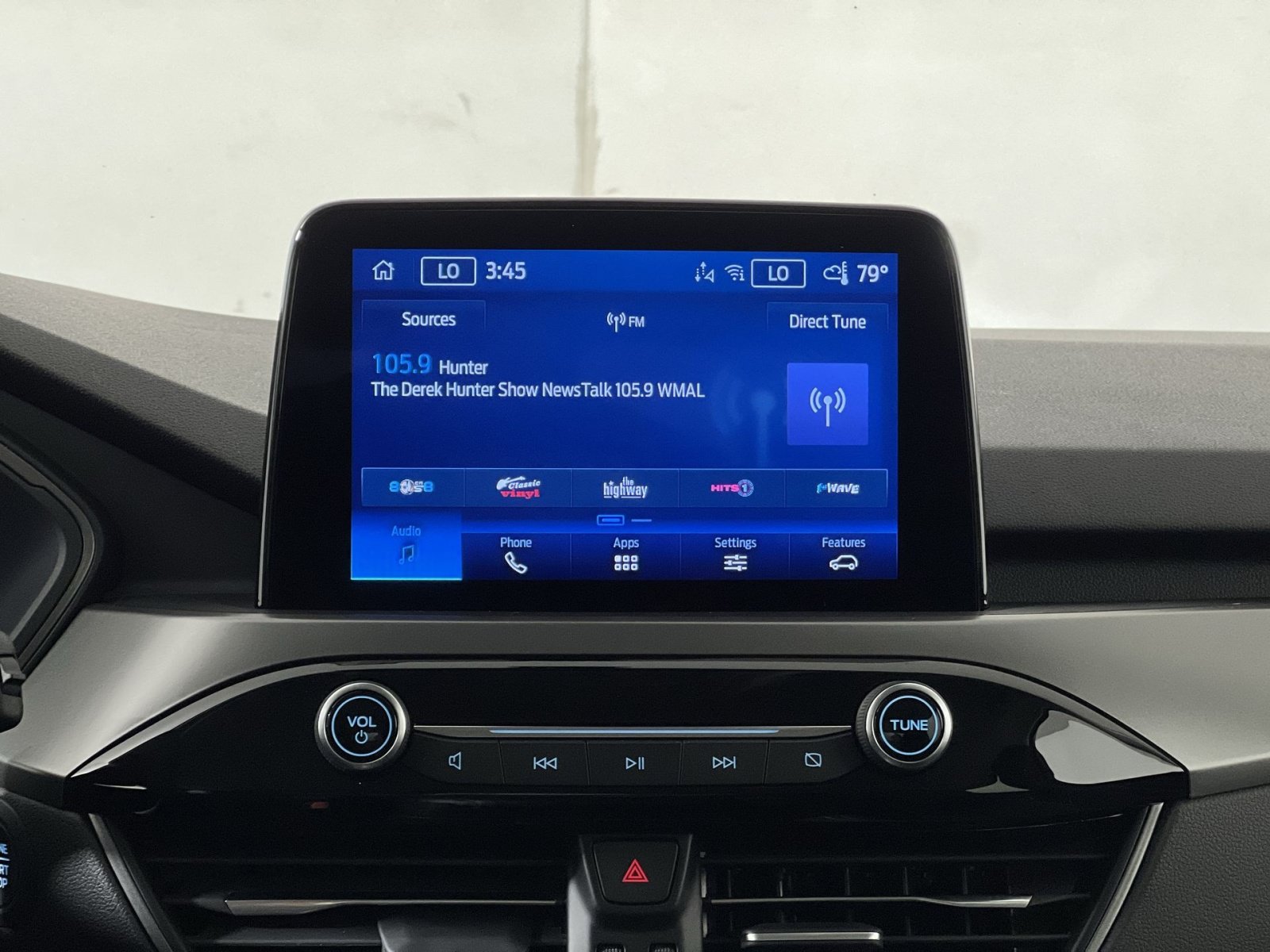 Certified 2023 Ford Escape Active AWD/4WD image 18