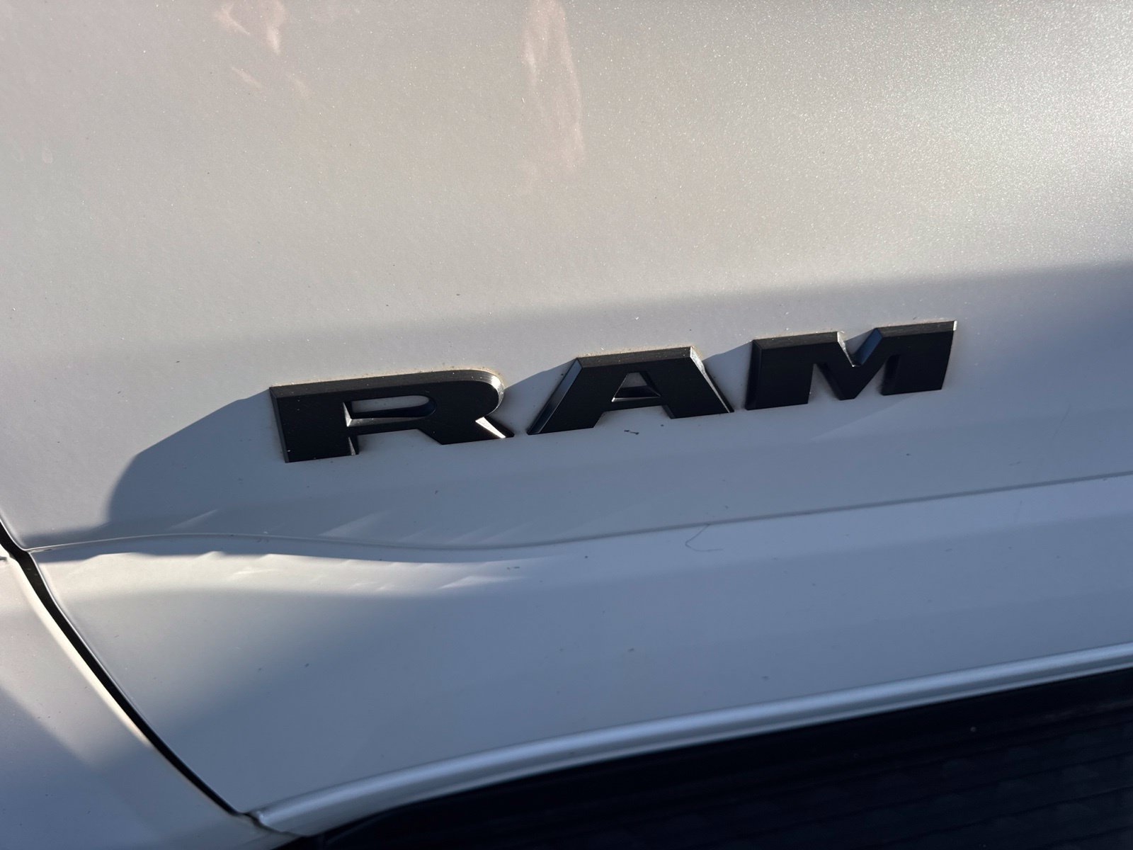 Used 2023 RAM 1500 Laramie AWD/4WD image 15