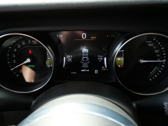 Used 2022 Jeep Wrangler Unlimited Sahara w/ Cold Weather Group AWD/4WD image 32