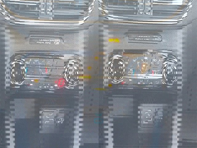 Certified 2022 Ford Escape SEL w/ SEL Stealth AWD Package image 17