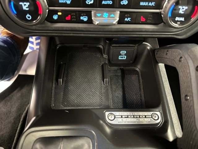 Certified 2025 Ford Bronco Badlands image 40