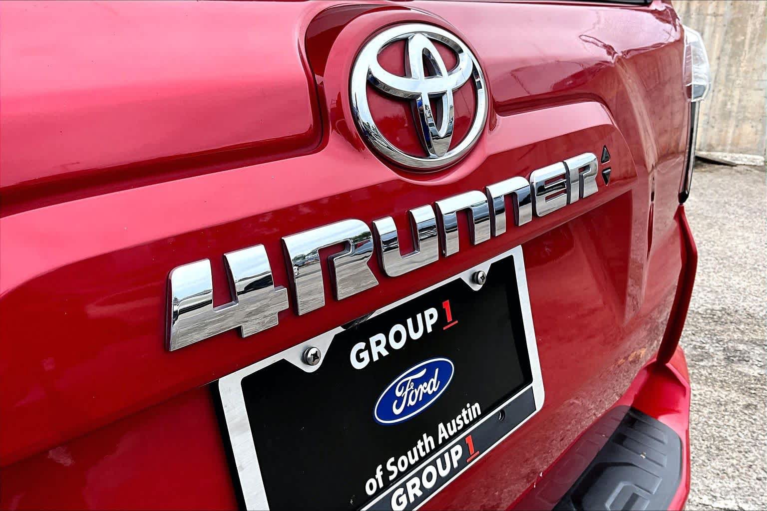Used 2021 Toyota 4Runner SR5 RWD image 10