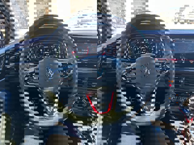 Used 2022 Volkswagen Jetta GLI Autobahn image 9