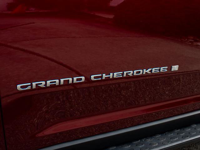 Used 2024 Jeep Grand Cherokee Limited 4xe w/ Luxury Tech Group II AWD/4WD image 10