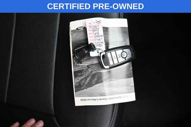 Certified 2023 Ford Explorer Limited w/ Equipment Group 301A AWD/4WD image 13
