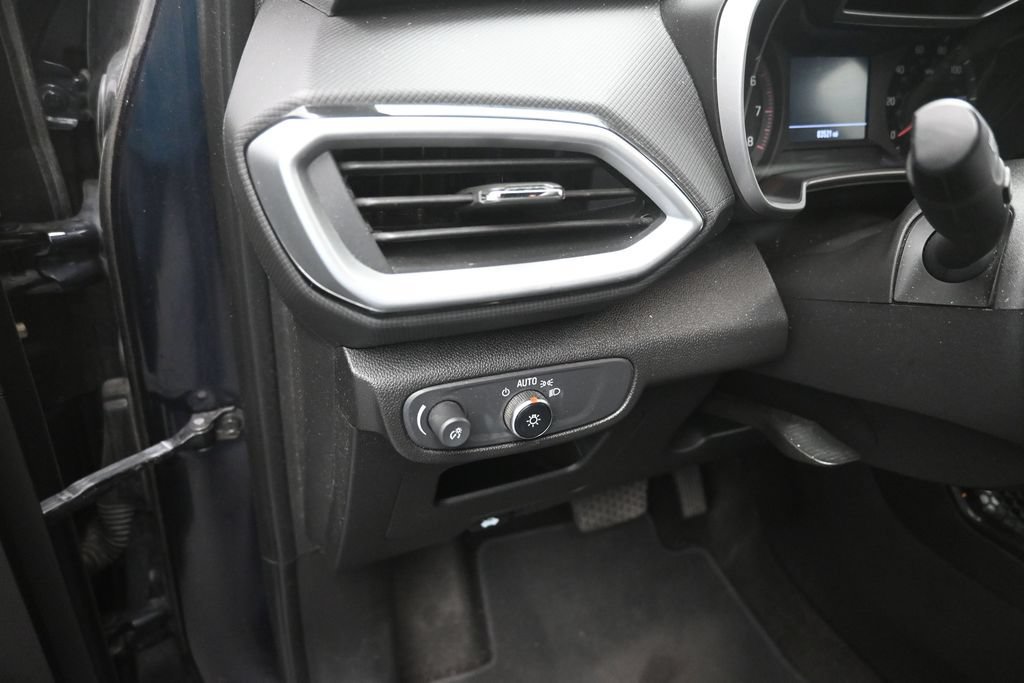 Used 2021 Chevrolet TrailBlazer LS FWD image 13