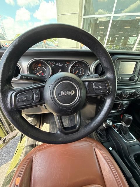 Used 2021 Jeep Wrangler Sport AWD/4WD image 13
