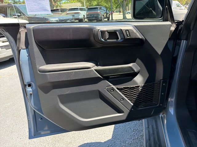 Certified 2025 Ford Bronco Outer Banks AWD/4WD image 12