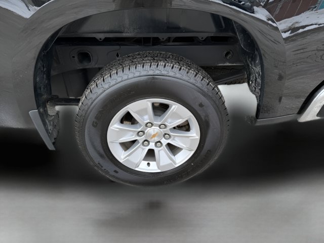 Used 2025 Chevrolet Silverado 1500 LT AWD/4WD image 21