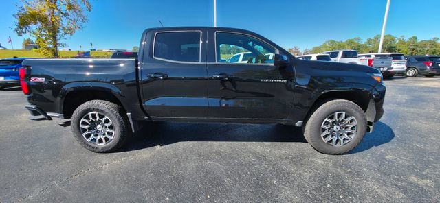 Used 2024 Chevrolet Colorado Z71 w/ Z71 Convenience Package 2 image 2