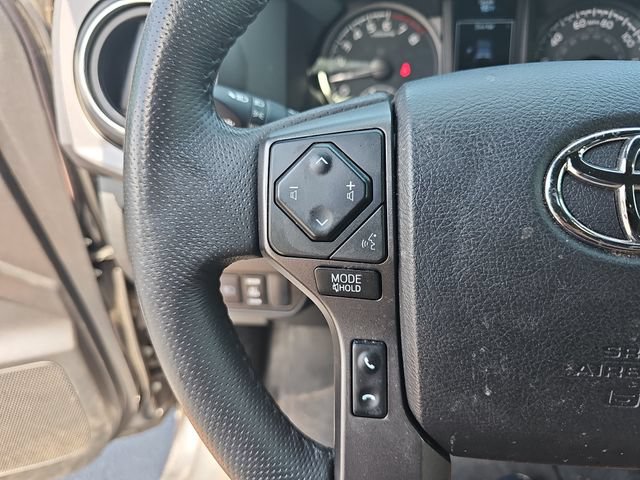 Used 2022 Toyota Tacoma TRD Sport w/ Technology Package RWD image 13