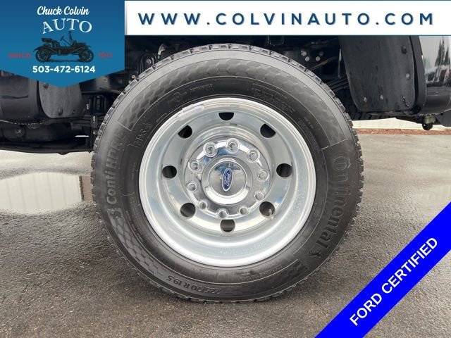 Certified 2025 Ford F450 Platinum w/ FX4 Off-Road Package image 13