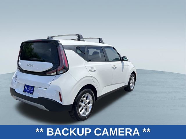 Used 2025 Kia Soul S FWD image 3