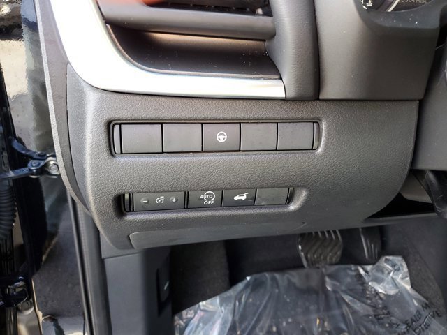 Used 2023 Nissan Rogue SV w/ SV Premium B Package image 18