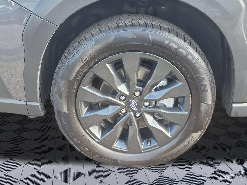 Used 2023 Subaru Outback Onyx Edition AWD/4WD image 31